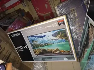 Samsung UHD Tv 65 Inches