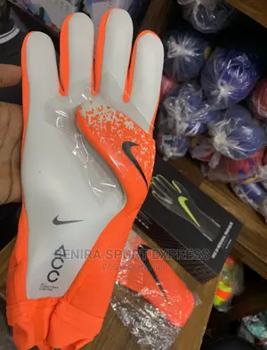 Photo - Professional Goalkeepers Glove ( Mercurial)