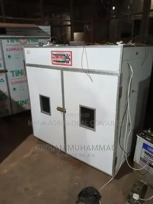 Incubator Machine