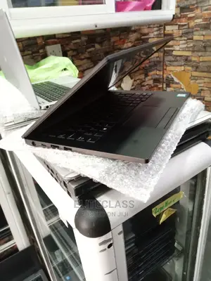 Laptop Dell Latitude 7390 8GB Intel Core I5 SSD 256GB