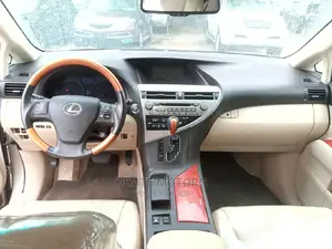 Lexus RX 350 2011 Gold
