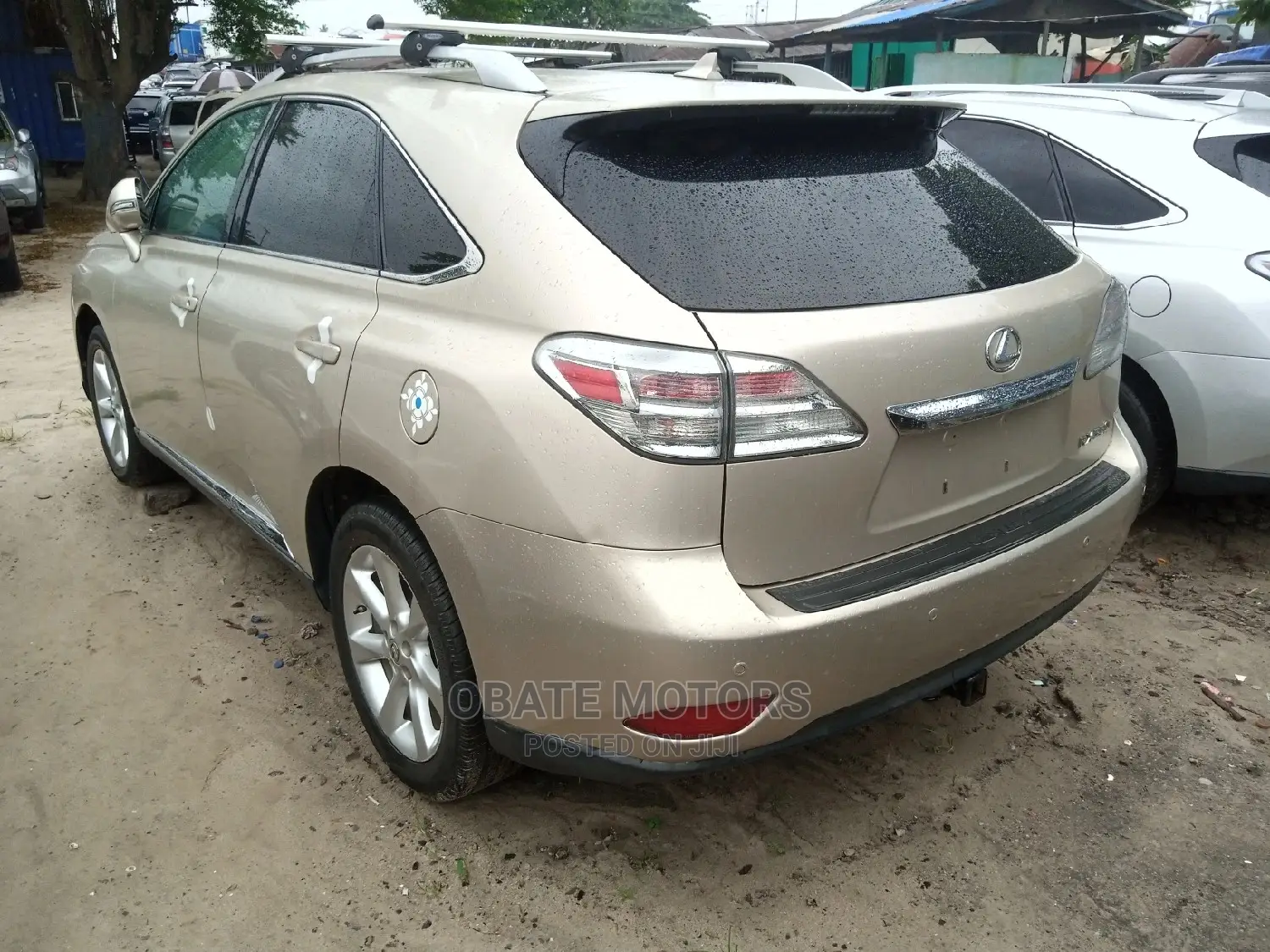 Lexus RX 350 2011 Gold