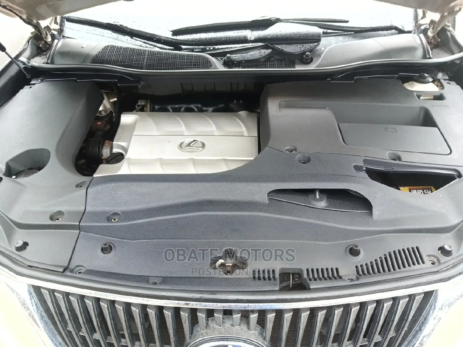 Lexus RX 350 2011 Gold