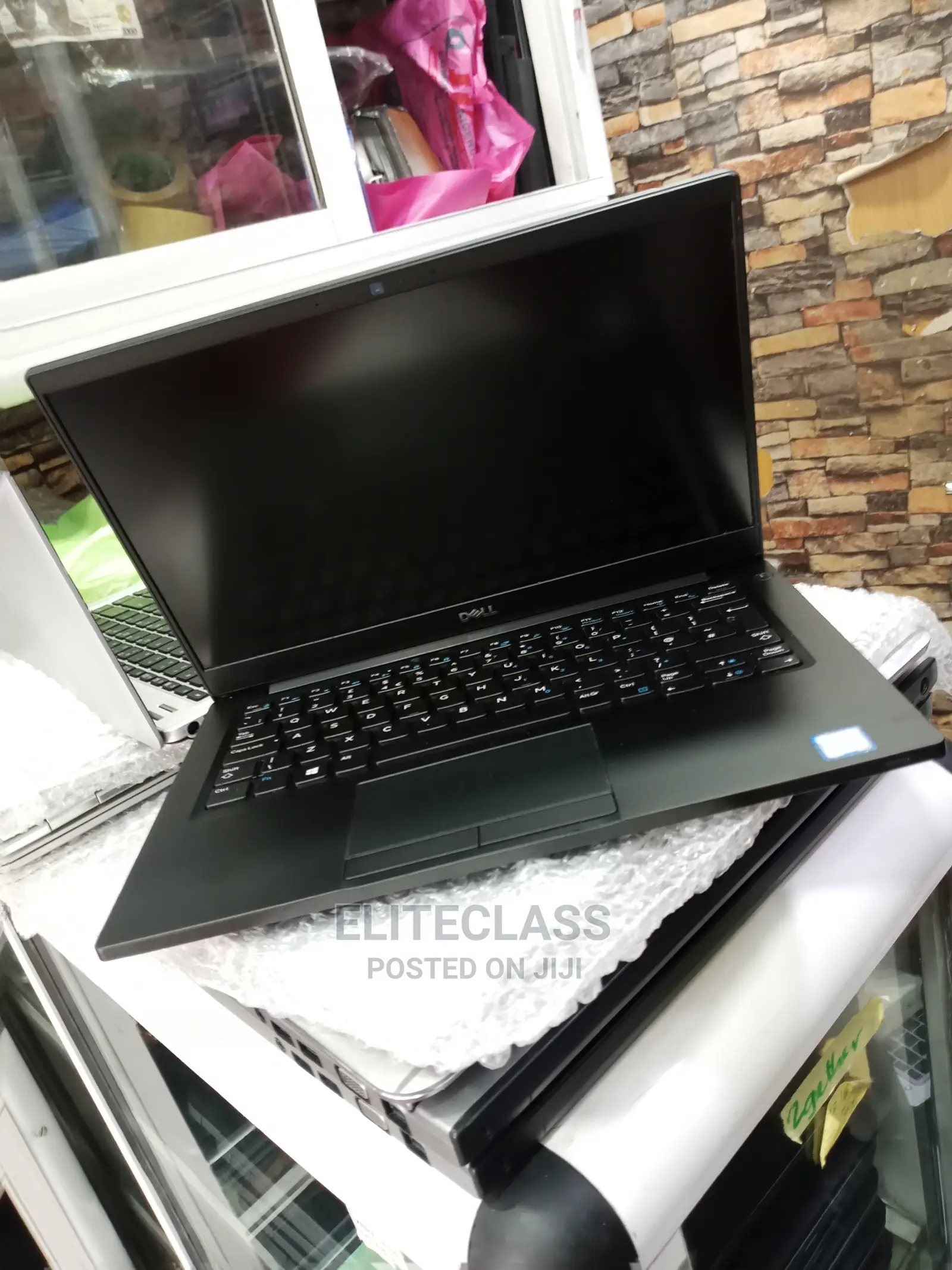 Laptop Dell Latitude 7390 8GB Intel Core I5 SSD 256GB