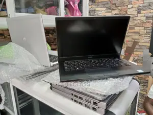 Laptop Dell Latitude 7390 8GB Intel Core I5 SSD 256GB