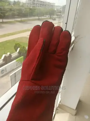 Compact Design Chemical Resistance Gloves