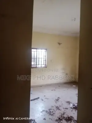 6bdrm Duplex in G R.A, Enugu for Sale