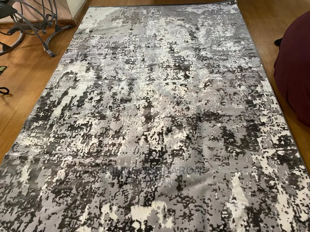 8x11fts Grey Turkey Centre Rug (7×10)