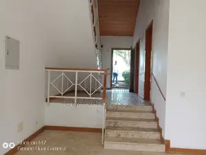 4bdrm Penthouse in Jabi for rent