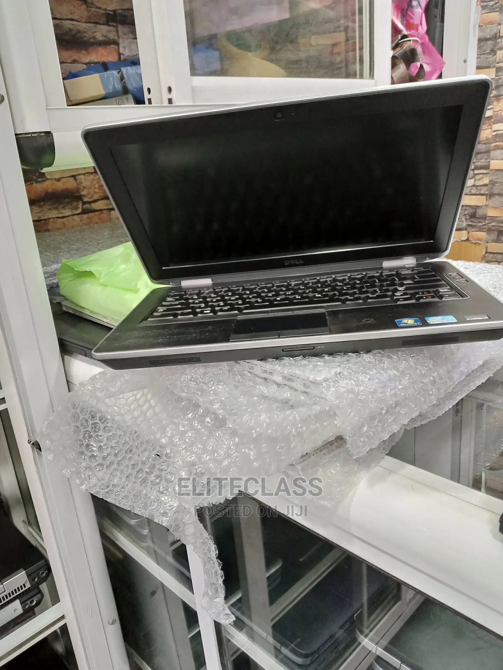 Laptop Dell Latitude E6330 4GB Intel Core I7 HDD 500GB