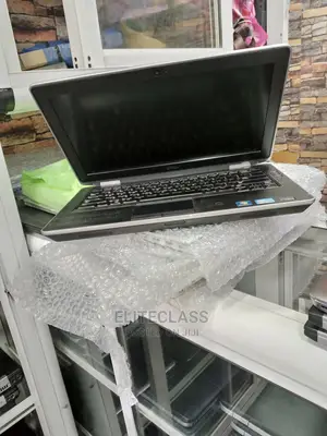 Laptop Dell Latitude E6330 4GB Intel Core I7 HDD 500GB