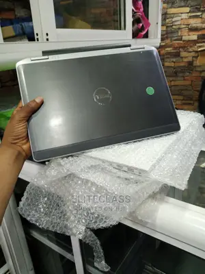 Laptop Dell Latitude E6330 4GB Intel Core I7 HDD 500GB