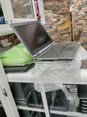 Laptop Dell Latitude E6330 4GB Intel Core I7 HDD 500GB
