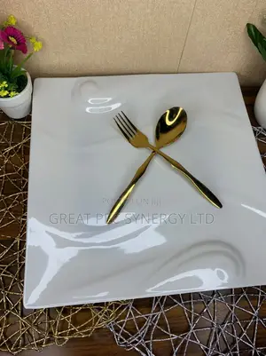 Serving Plate - Four Corner Large
