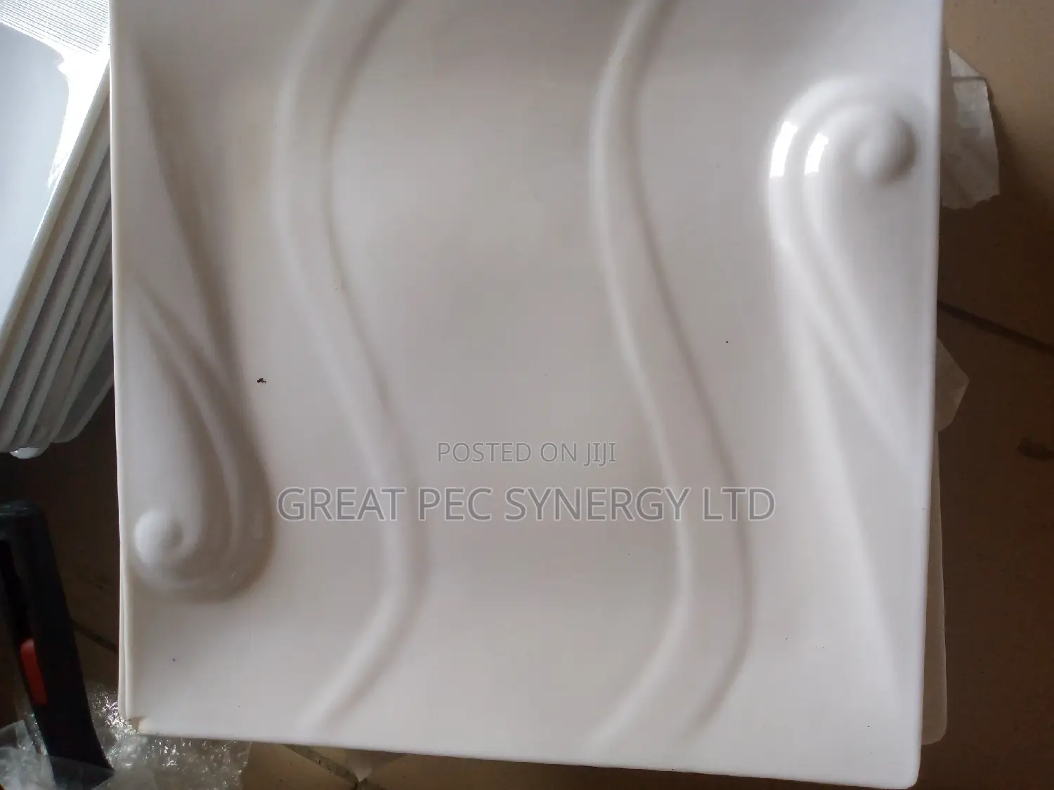 Serving Plate - Four Corner Large