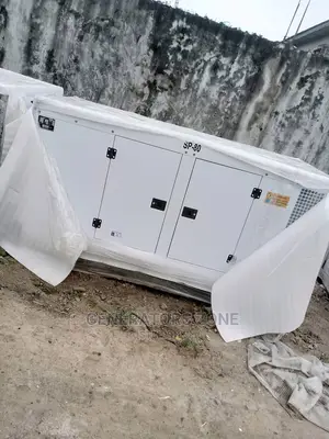 Durable Perkins Soundproof Diesel GENERATOR 80 KVA