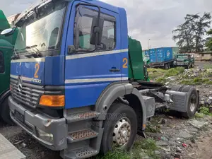 Mercedes Truck Actego Cap and Chassis