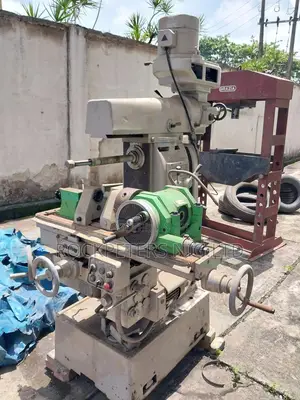 Vertical Horizontal Turrent Milling Machine