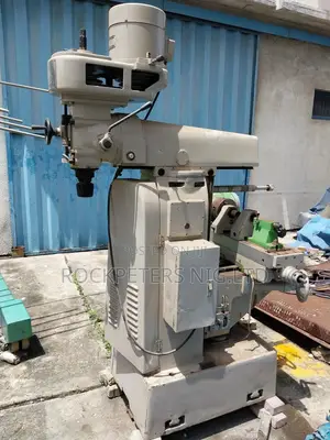 Vertical Horizontal Turrent Milling Machine