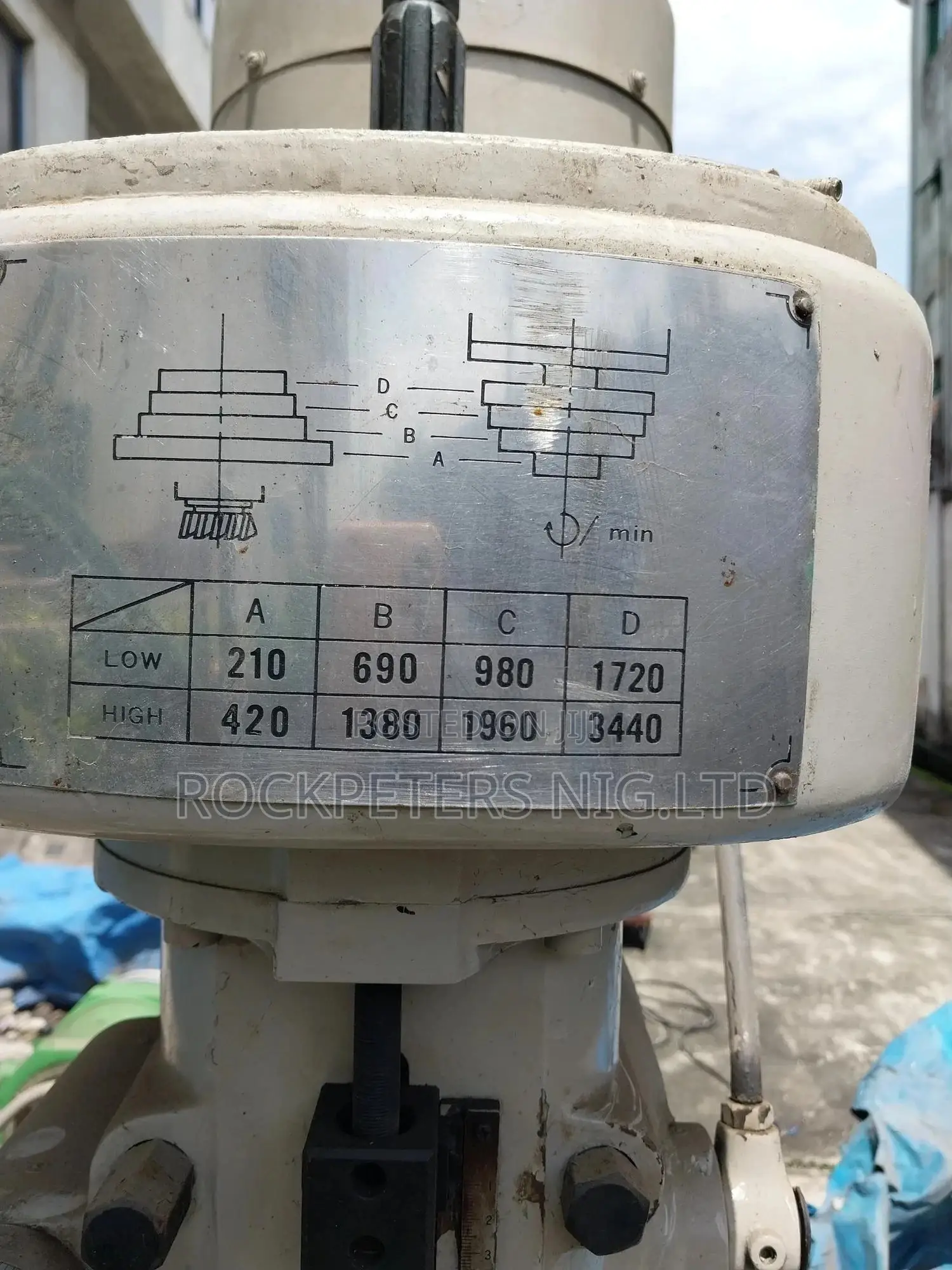 Vertical Horizontal Turrent Milling Machine