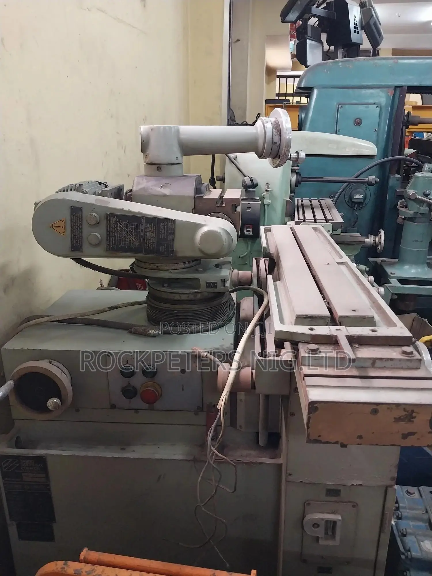 Universal Tool Grinding Machine 3E642