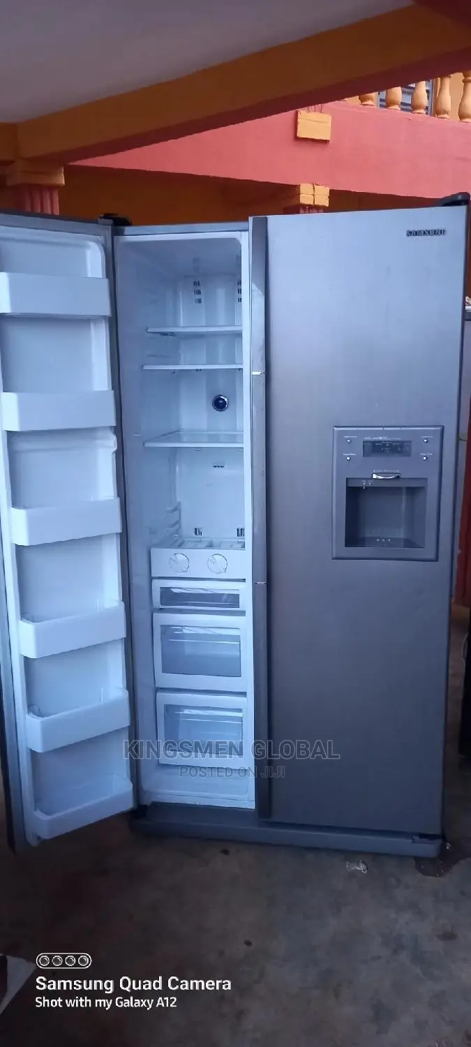 Samsung High Quality Side-by-Side Refrigerator