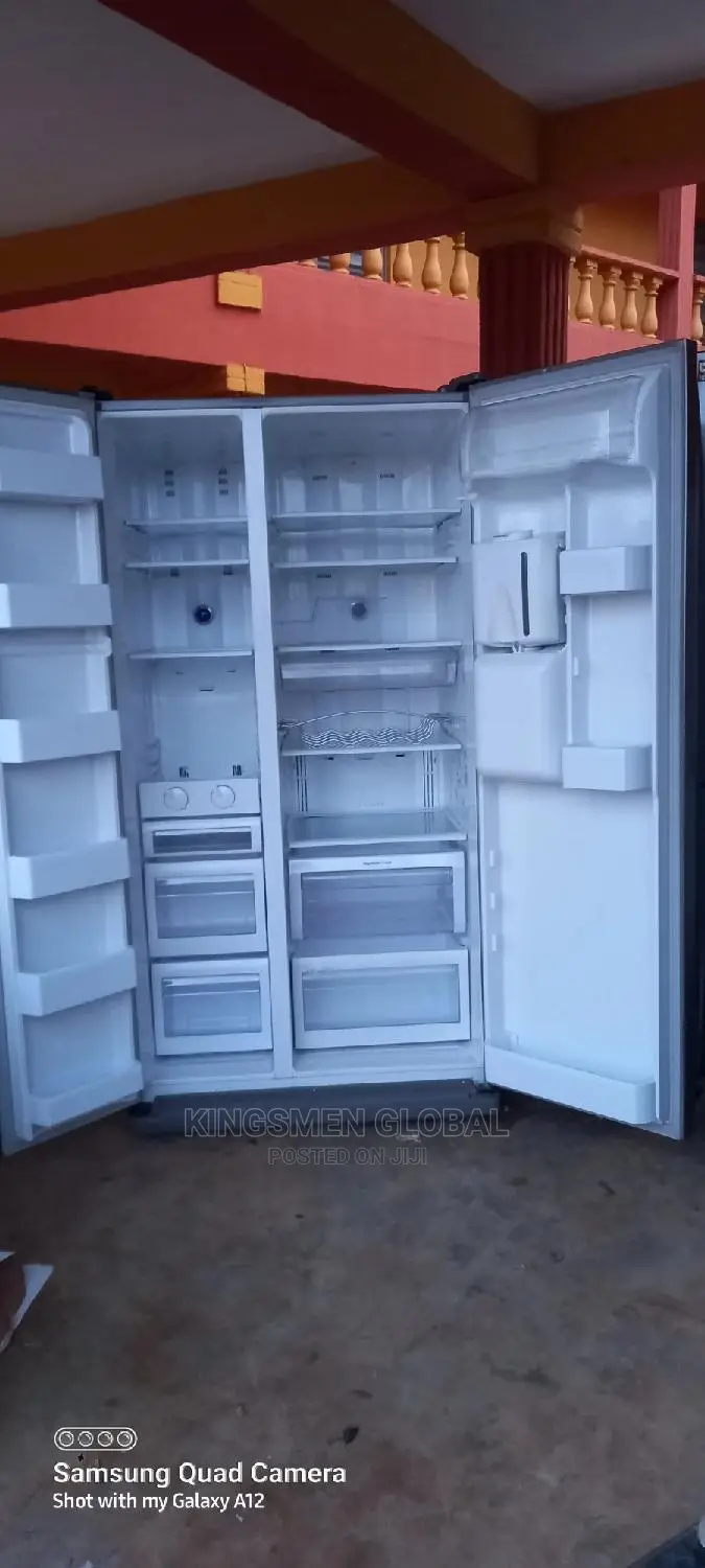 Samsung High Quality Side-by-Side Refrigerator