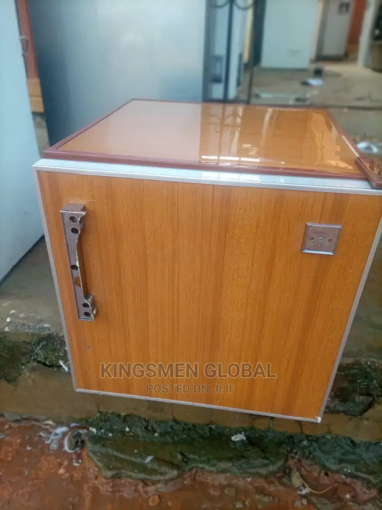 High Quality Bedside Fridge-Freezer
