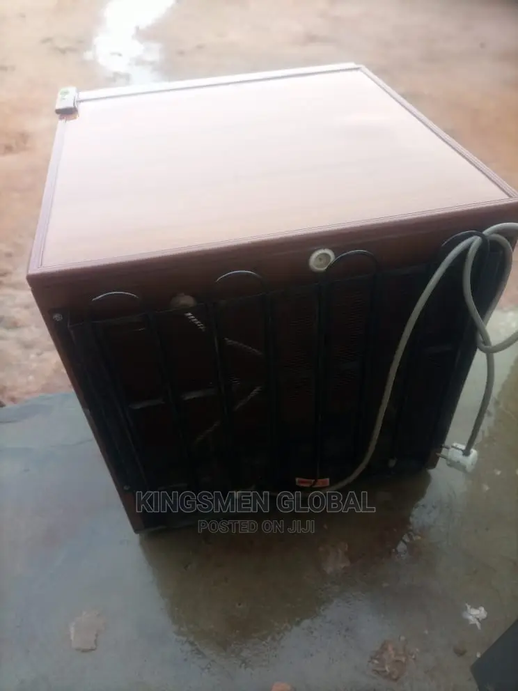 High Quality Bedside Fridge-Freezer