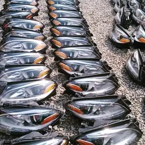 Mercedes-Benz GLE Headlights