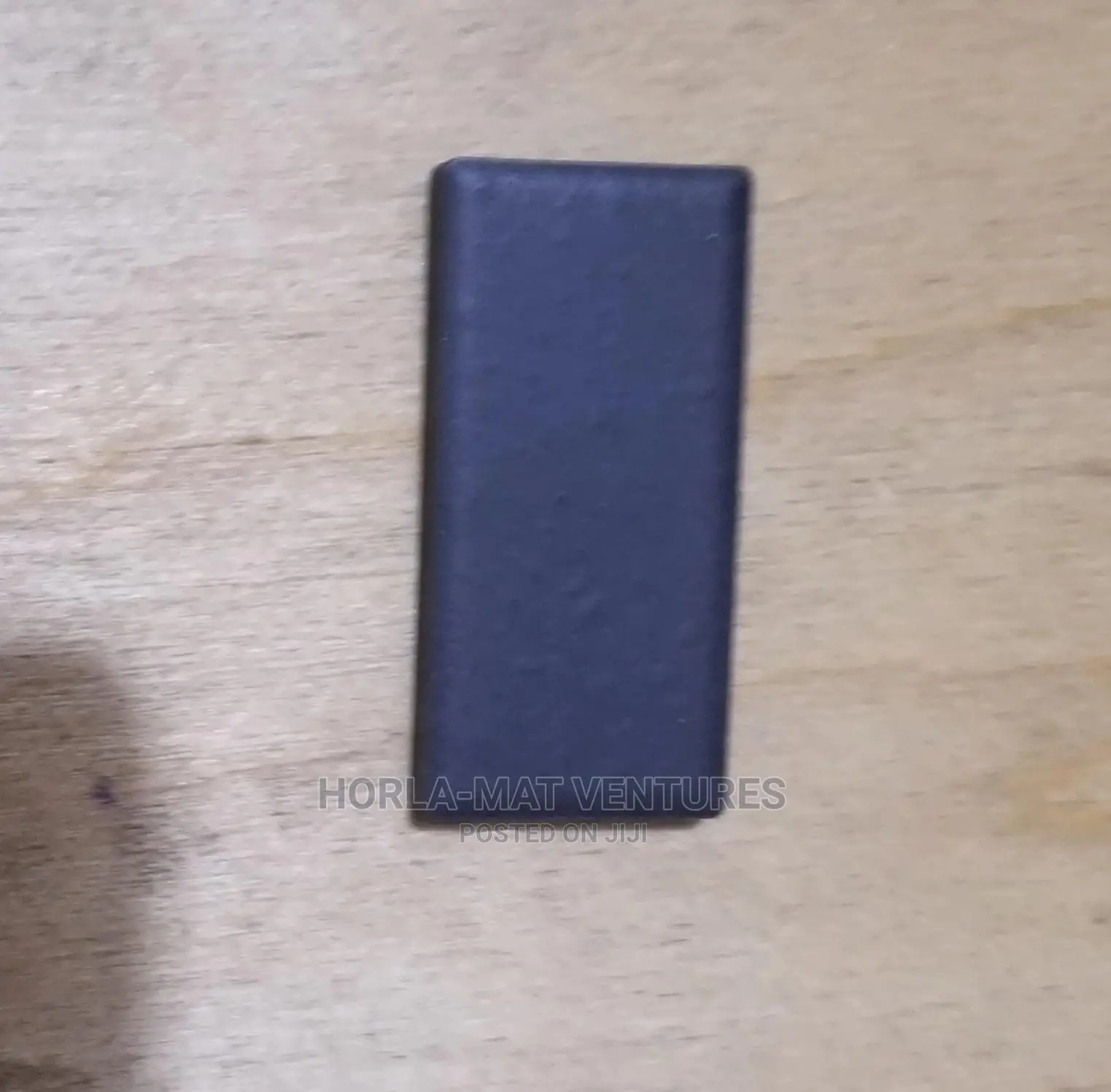 Black Streak Plate