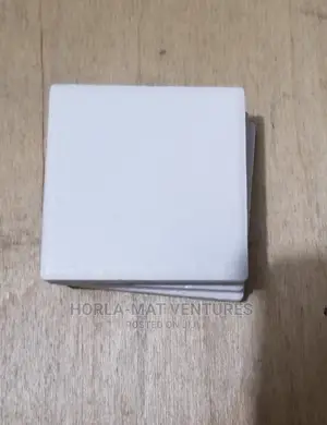 White Streak Plate