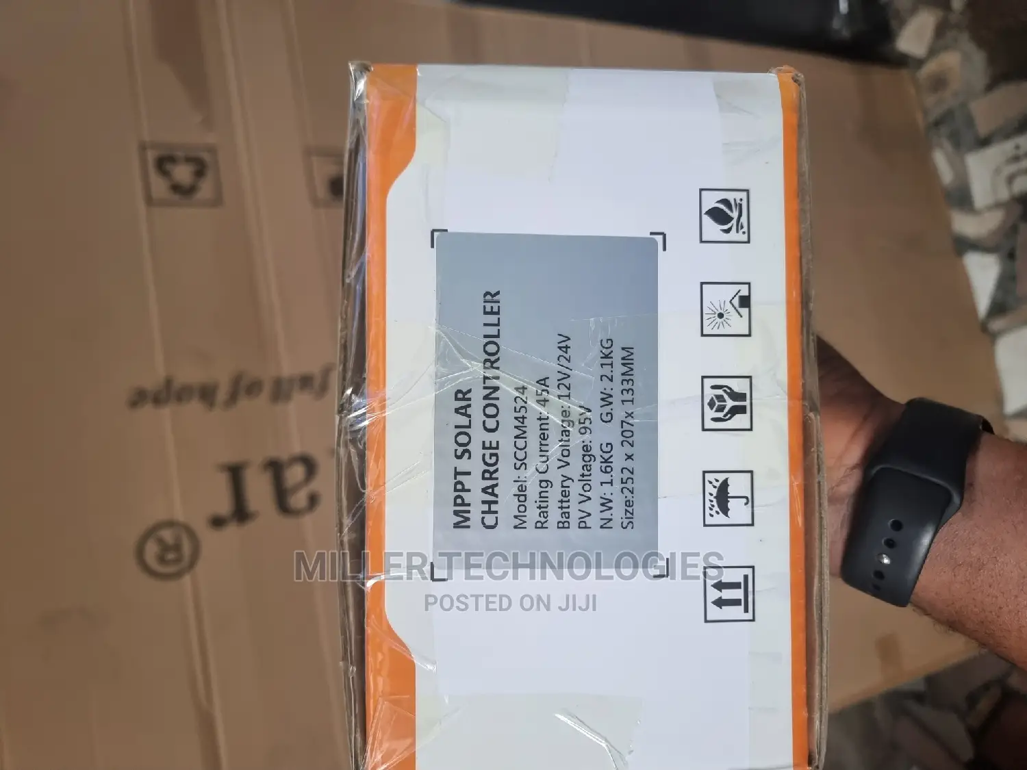 Felicity Charge Controller 45A 24v MPPT
