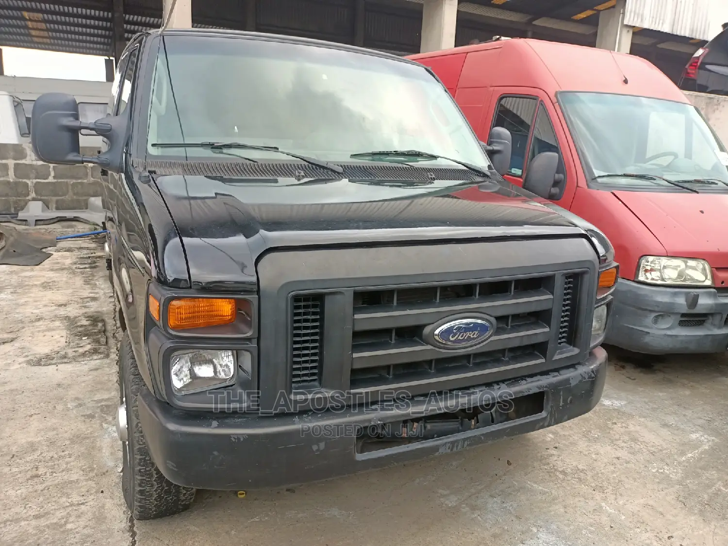 Ford E250 2010 Black