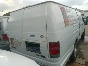 Ford E250 2009 White