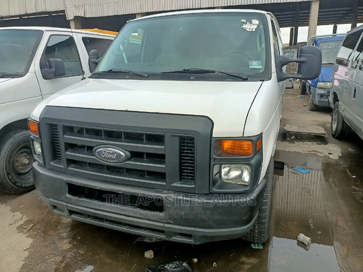 Ford E250 2009 White