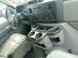 Ford E250 2008 White