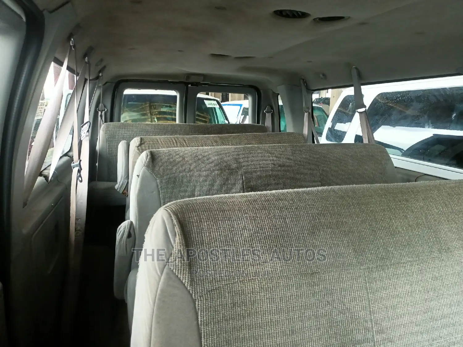 Ford E350 2005 White