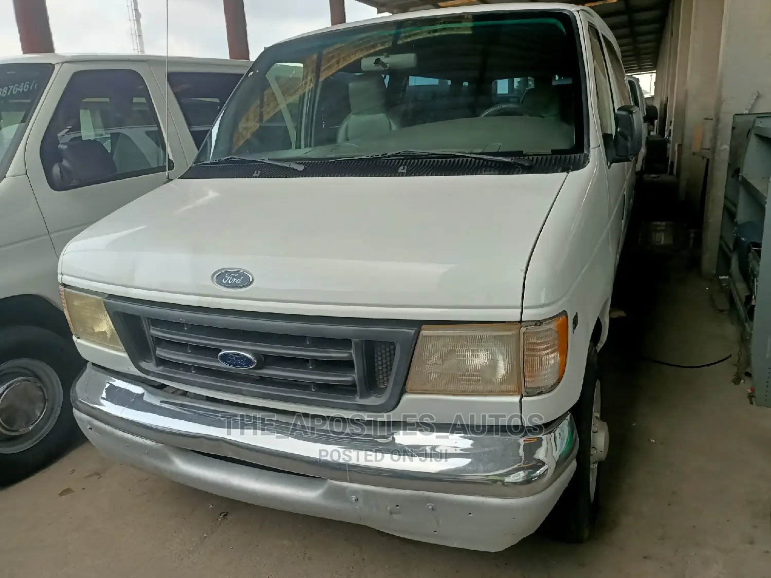 Ford E250 2003 White