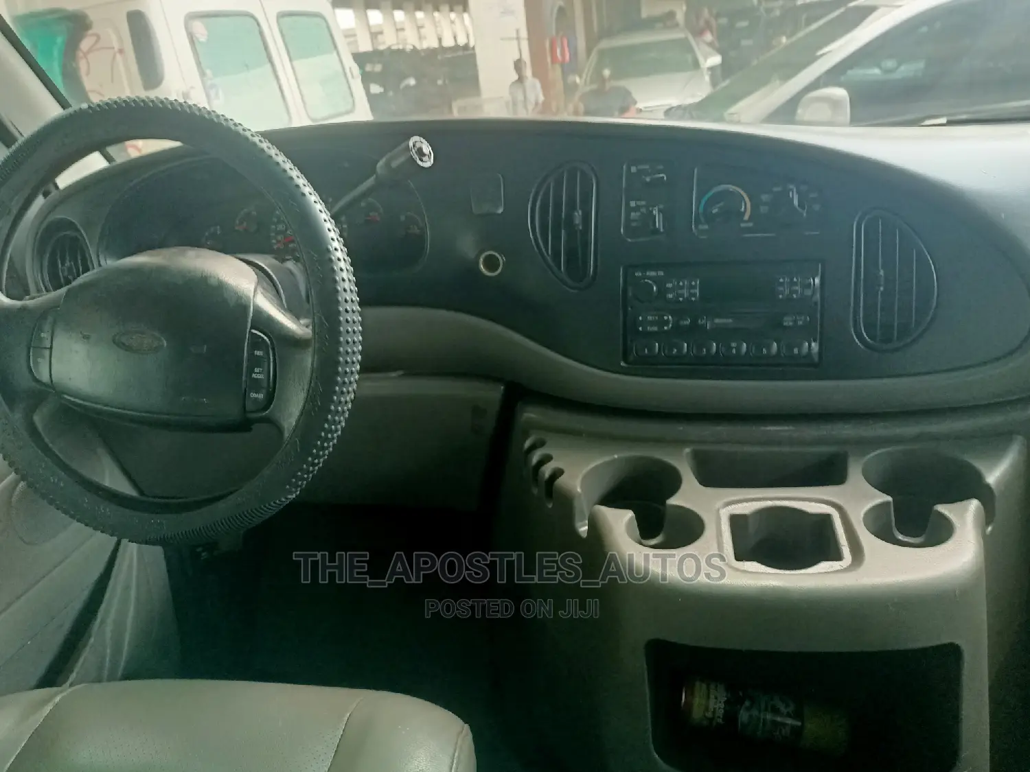 Ford E250 2003 White