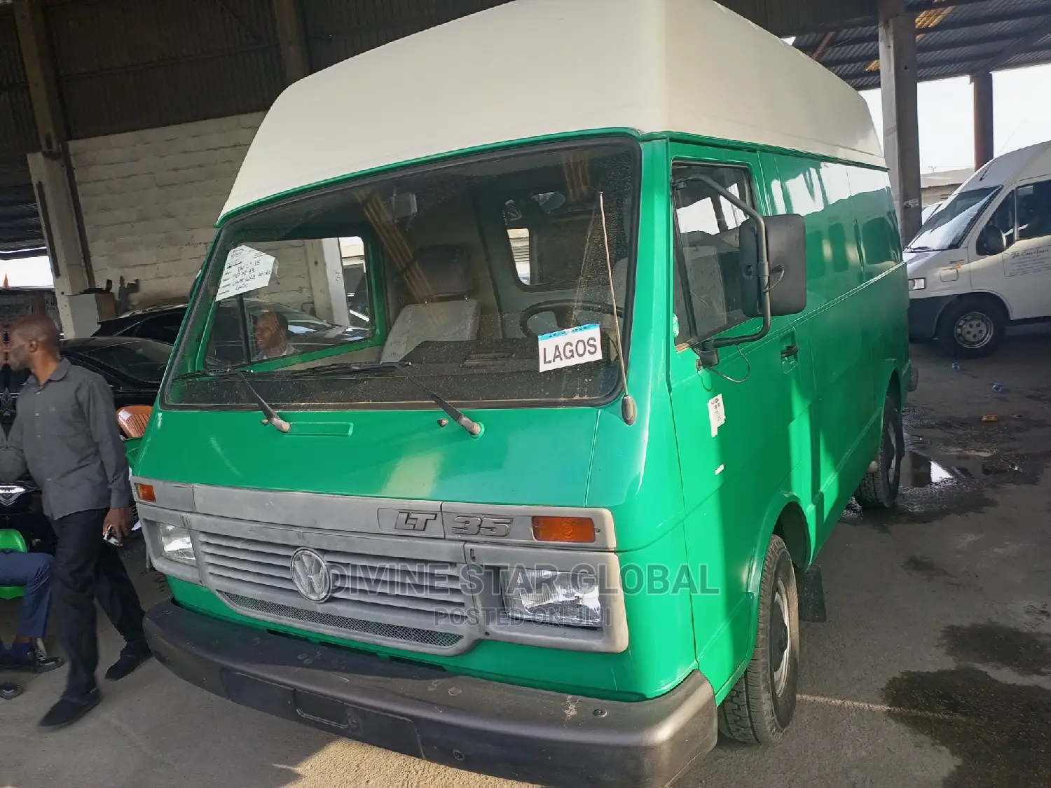 Volkswagen LT 2000 Green
