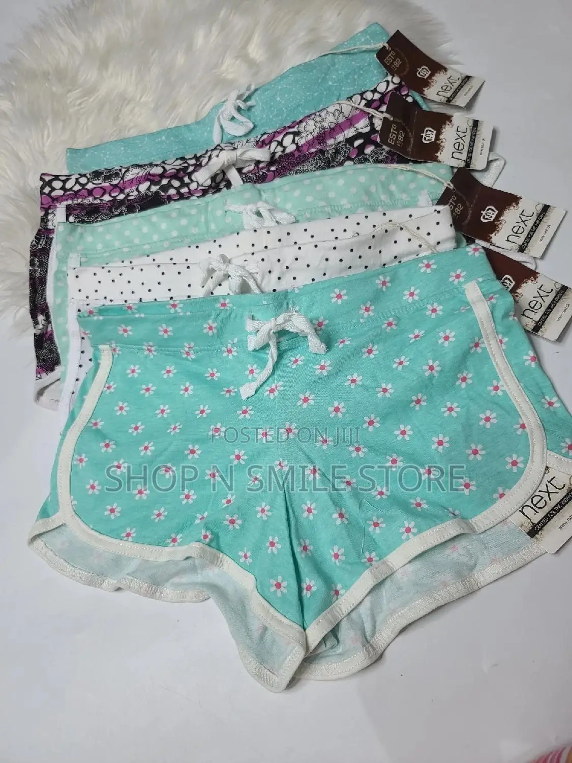 Women Bum Short