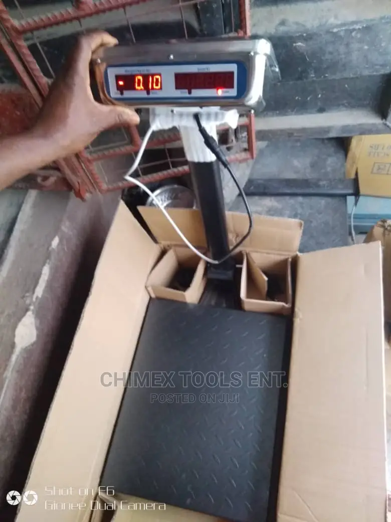 Digital Platform Scale 300kg Carmy