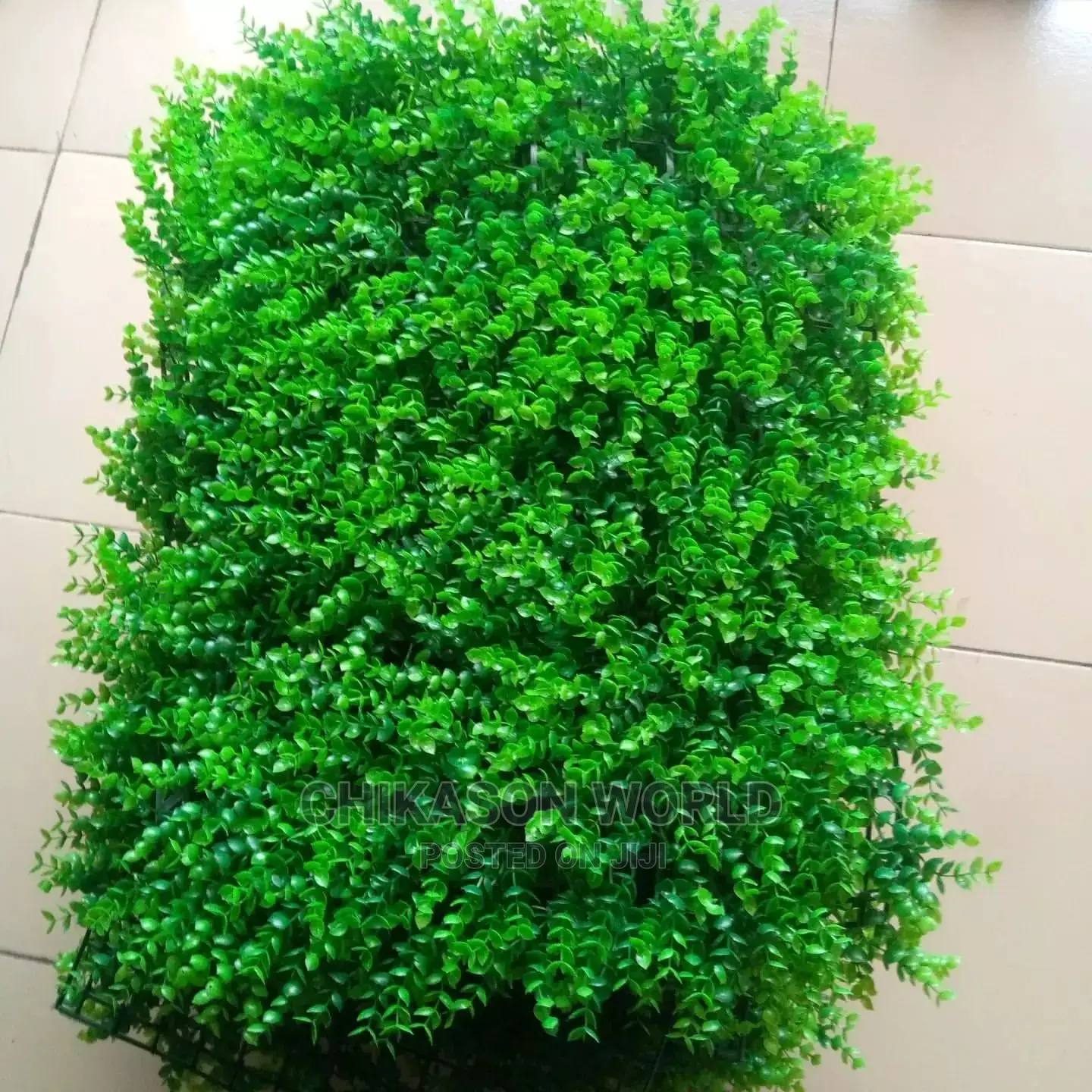 Synthetic Wall Mat