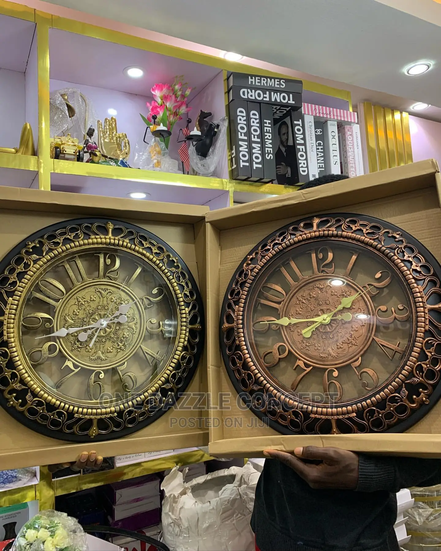 Crown Clock