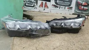Toyota Avalon Headlamps 2020 Set
