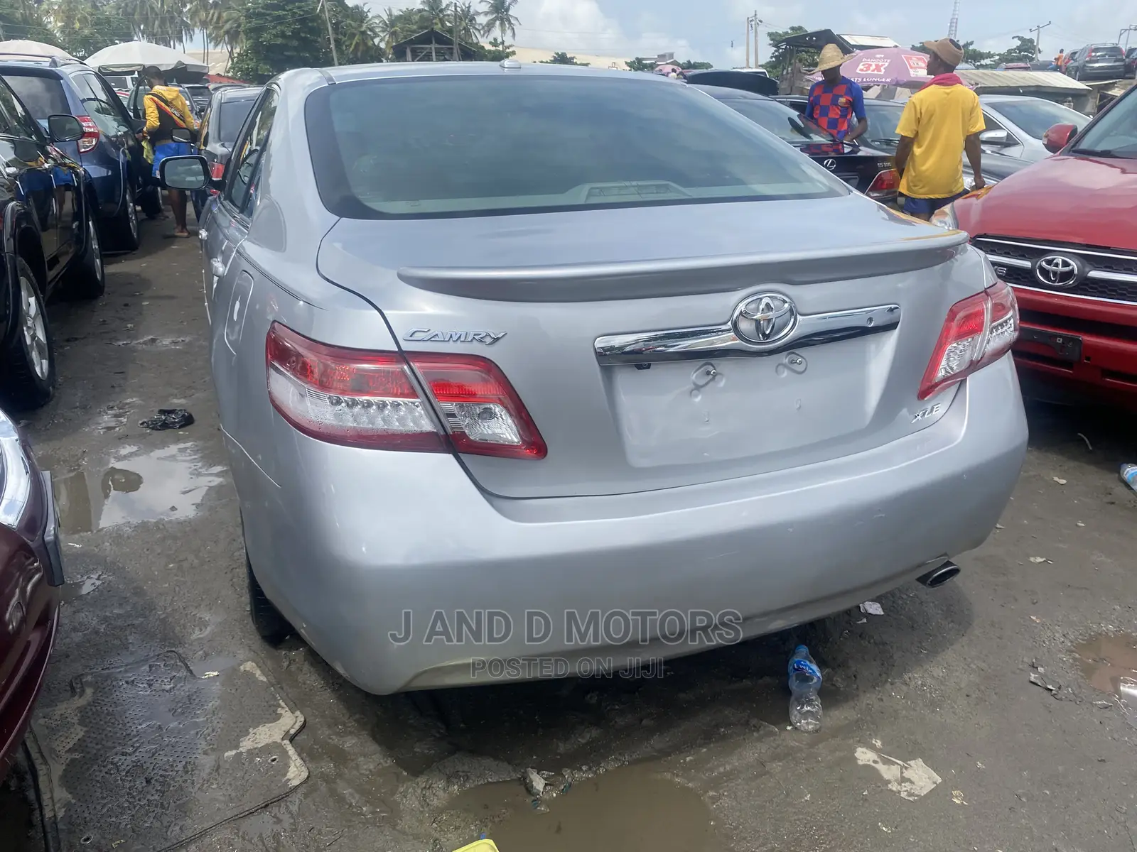 Toyota Camry 2010 Silver