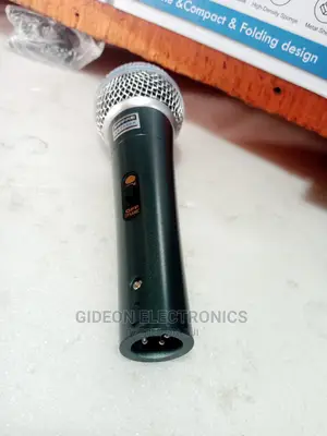 Shure Wired Microphone Beta58.