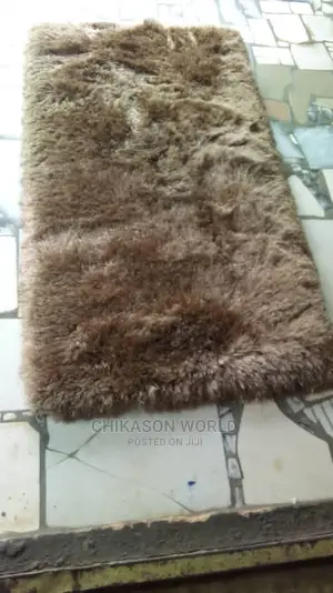 Quality Living Room Designed Super Soft Royal Center Rug.