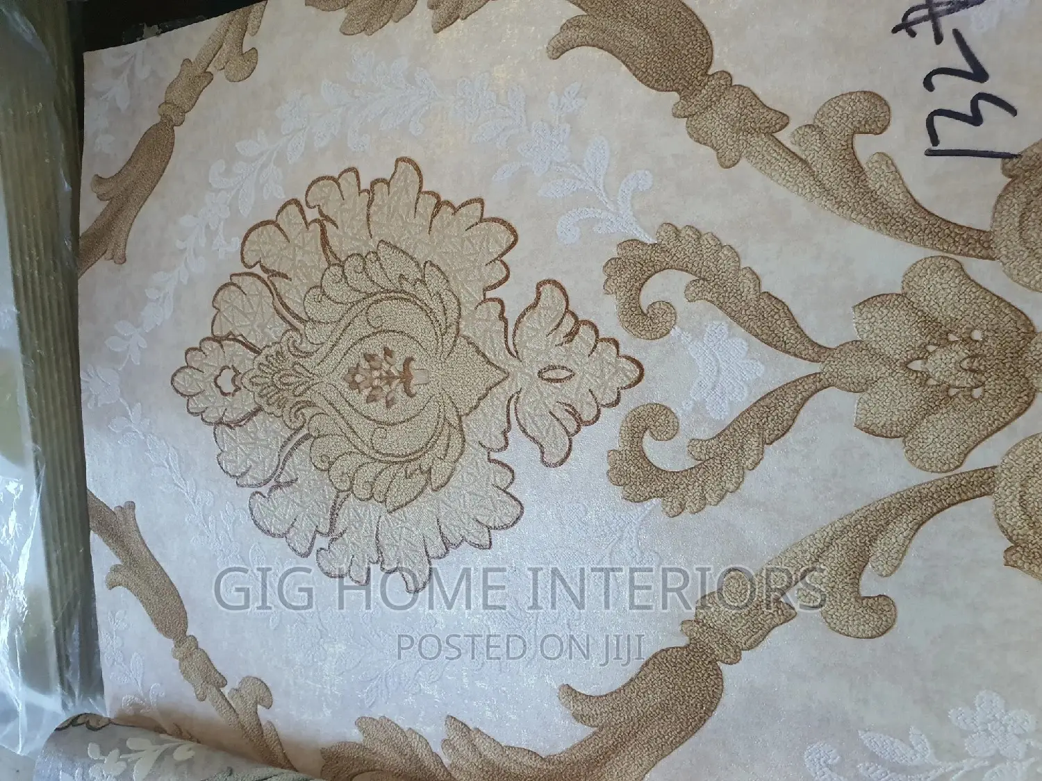 Italian Wallpaper